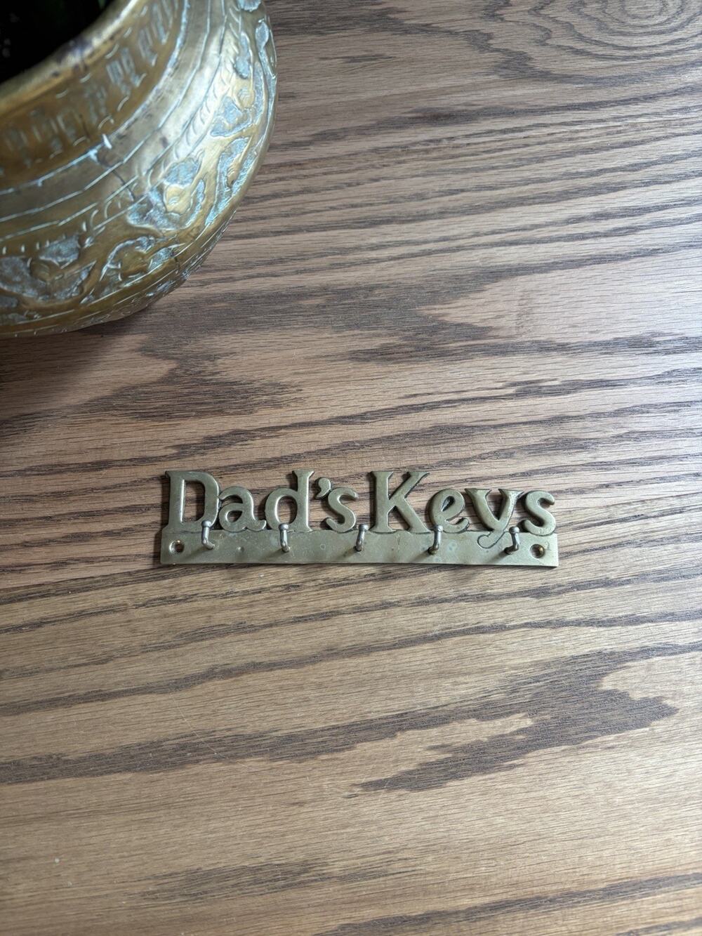 Vintage 1970s Midcentury Brass Key Hooks 'Dad's Keys' Wall Hanging Key Holder